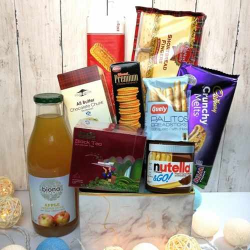 Healthy Breakfast Treat Hamper