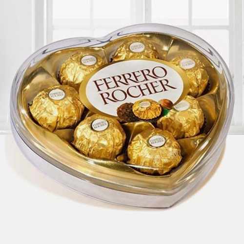 8 Pcs Ferrero Rocher In A Heart Shaped Box