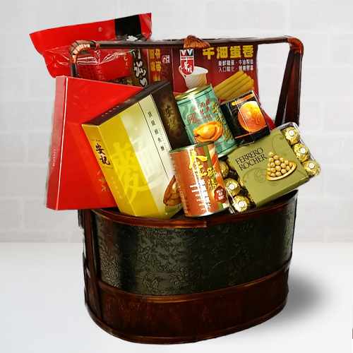 Grand Selection Of Chinese New Year Hampers